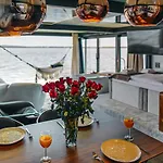 Botel Ht Houseboats - Luksusowe Na Wodzie - Sauna, Jacuzzi *
