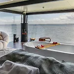 Botel Ht Houseboats - Luksusowe Na Wodzie - Sauna, Jacuzzi *