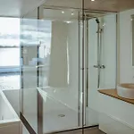 Ht Houseboats - Luksusowe Na Wodzie - Sauna, Jacuzzi Botel