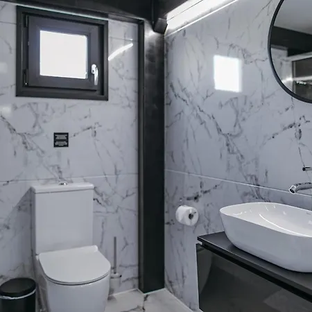 Grand Ht Houseboats - Na Wodzie - Sauna, Jacuzzi, Kominek * Mielno (Koszalin)