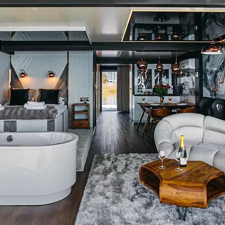 Grand Ht Houseboats - Na Wodzie - Sauna, Jacuzzi, Kominek 船屋