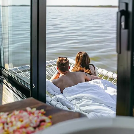 船屋 Grand Ht Houseboats - Na Wodzie - Sauna, Jacuzzi, Kominek 梅尔诺