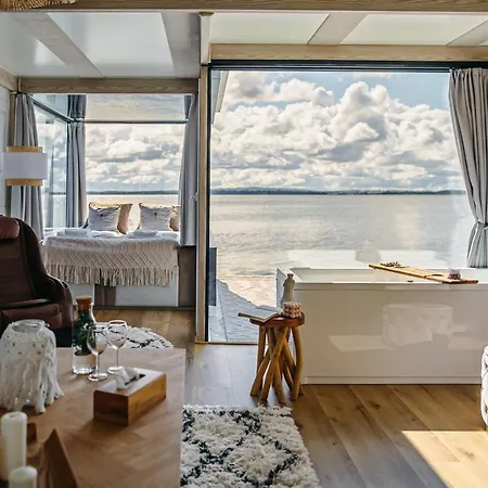 Grand Ht Houseboats - Na Wodzie - Sauna, Jacuzzi, Kominek 船屋 *