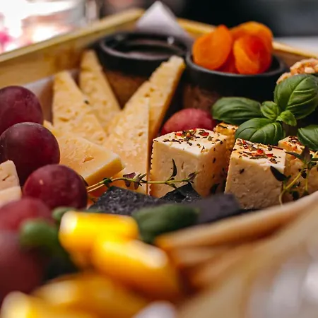 Ht Houseboats - Luksusowe Na Wodzie - Sauna, Jacuzzi Bådhotel Mielno (Koszalin)