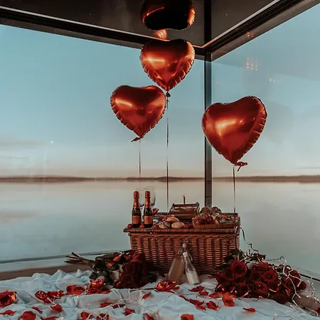 船屋 Grand Ht Houseboats - Na Wodzie - Sauna, Jacuzzi, Kominek *