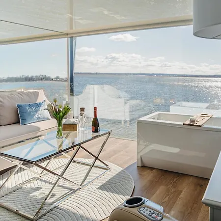 Botel Ht Houseboats - Luksusowe Na Wodzie - Sauna, Jacuzzi Mielno
