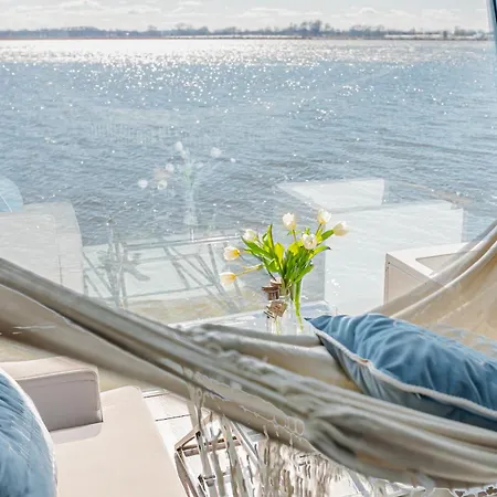 Ht Houseboats - Luksusowe Na Wodzie - Sauna, Jacuzzi Botel Mielno