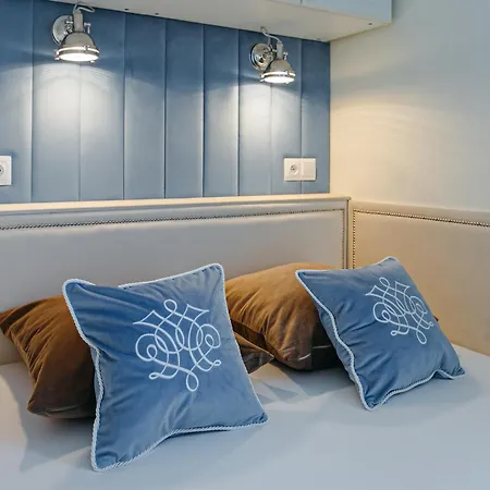 Botel Grand Ht Houseboats - Na Wodzie - Sauna, Jacuzzi, Kominek
