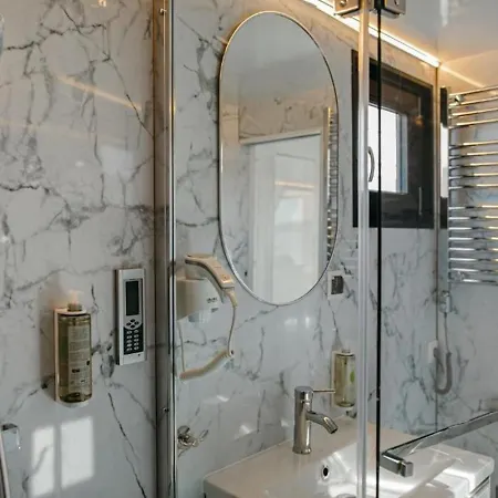 Grand Ht Houseboats - Na Wodzie - Sauna, Jacuzzi, Kominek Botel