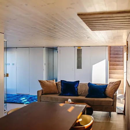 Ht Houseboats - Luksusowe Na Wodzie - Sauna, Jacuzzi